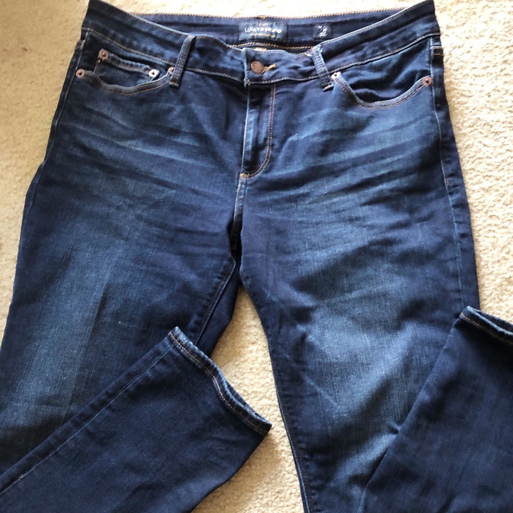 LUCKY BRAND Dark wash jeans size 10